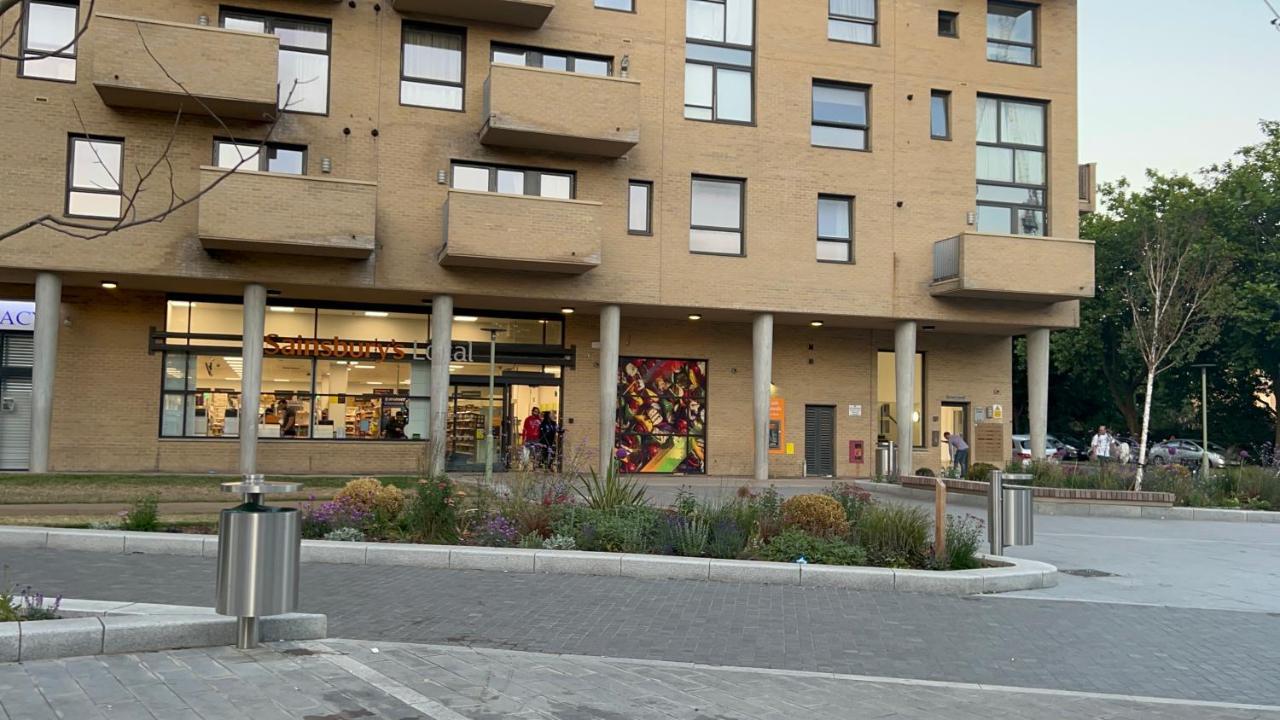 إدجوير Ensuit Double Room In London, Colindale المظهر الخارجي الصورة